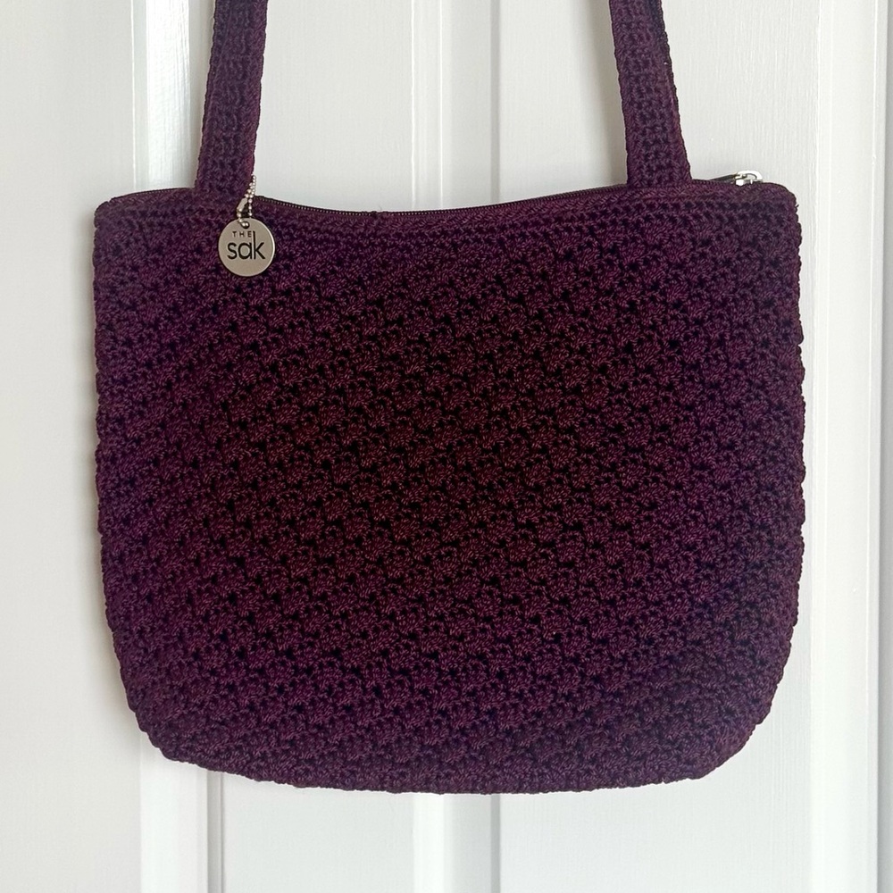 THE SAK Fall Color Burgandy Crocheted Shoulder handbag purse double straps NWOT